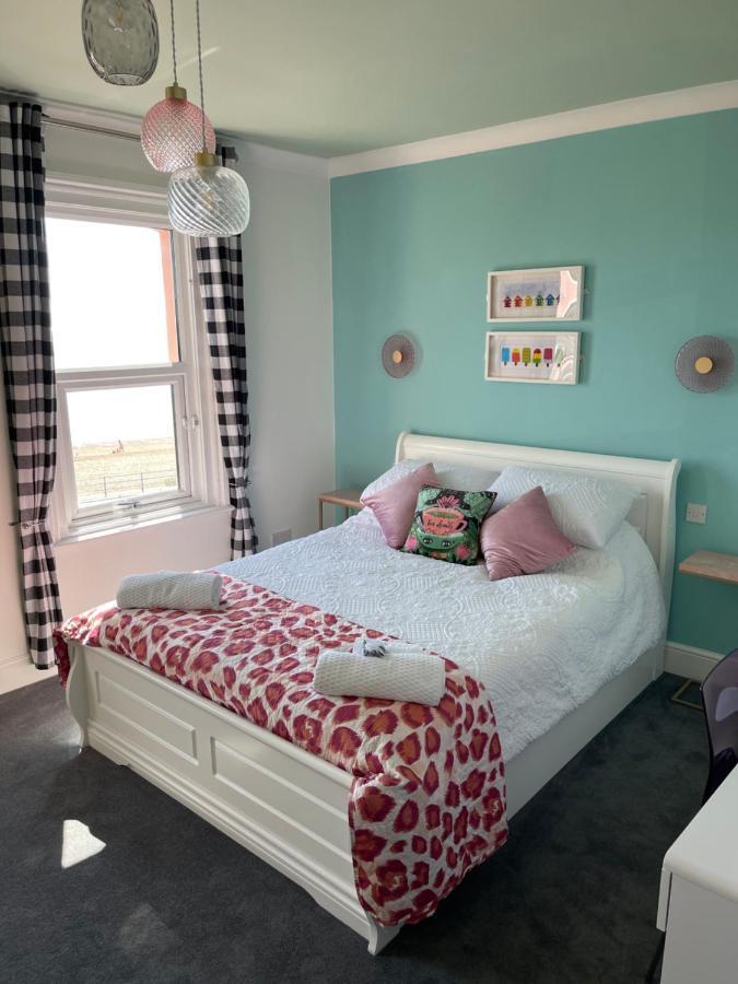 "The Parlour" Seafront Apartment Eastbourne Exterior foto